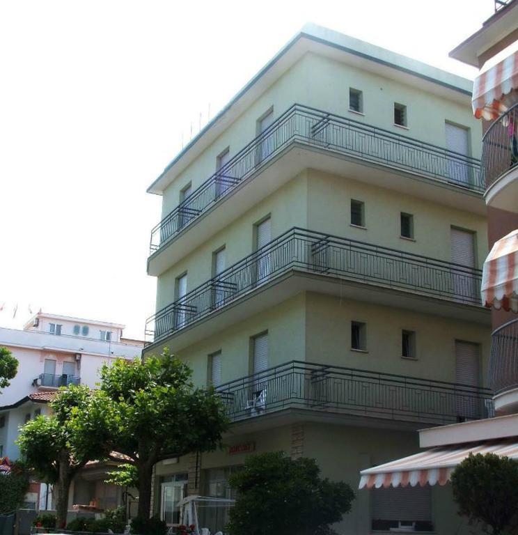 Hotel Ronconi Rimini Luaran gambar