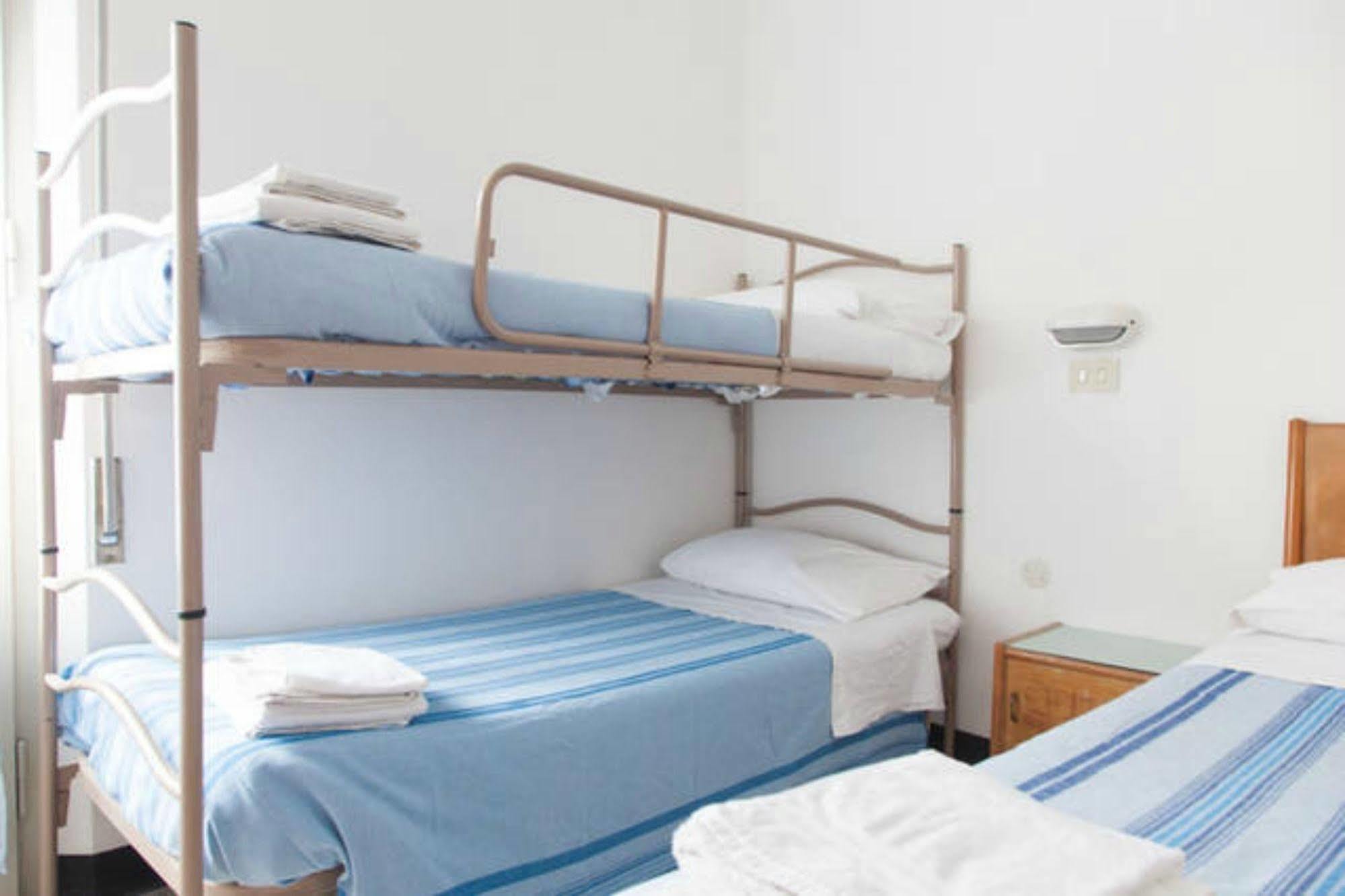 Hotel Ronconi Rimini Luaran gambar