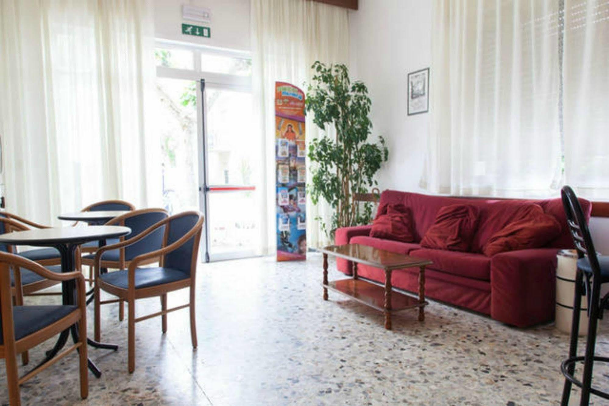 Hotel Ronconi Rimini Luaran gambar